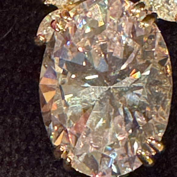 NWOT Lovely 18k Gold Filled Chain w/Faux Crystal & Diamond Pendant/13.5” long - Picture 4 of 9